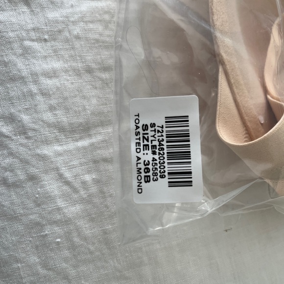 Lively bra, Deep V No-Wire Push-Up 36B (NWT) - Picture 6 of 7